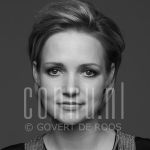 17-11-2009 Yvon Jaspers at studio in Amsterdam, by order of Mikro gids.

[keywords]Black & White Image, Headshot, Eyecontact[/keywords]